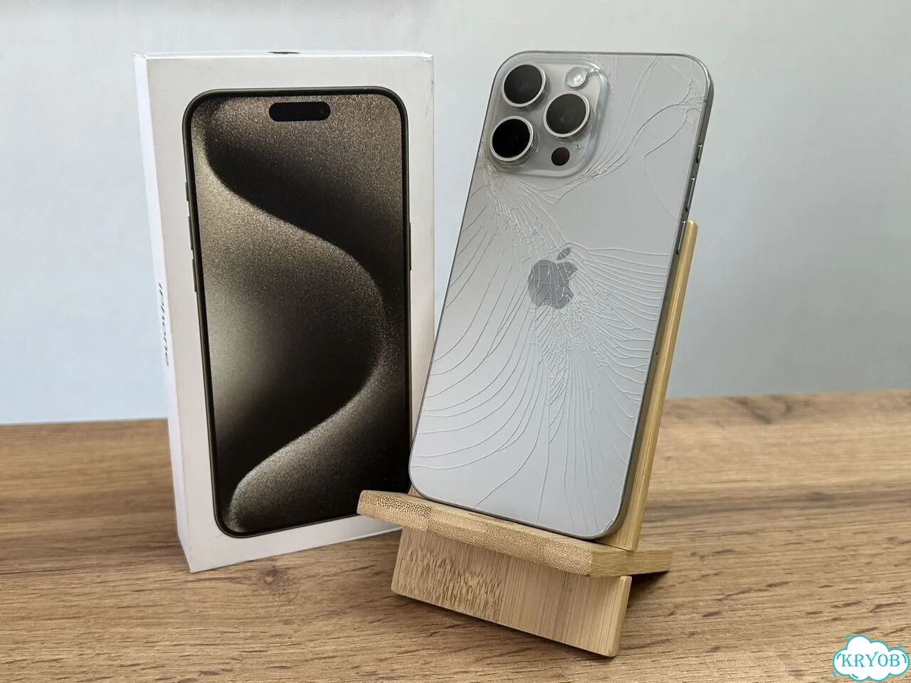 iPhone 15 Pro Max, 256 ГБ, SIM + eSIM фото 3