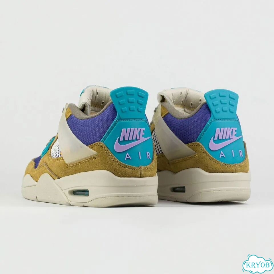 Кроссовки Nike Air Jordan 4 Retro фото 3