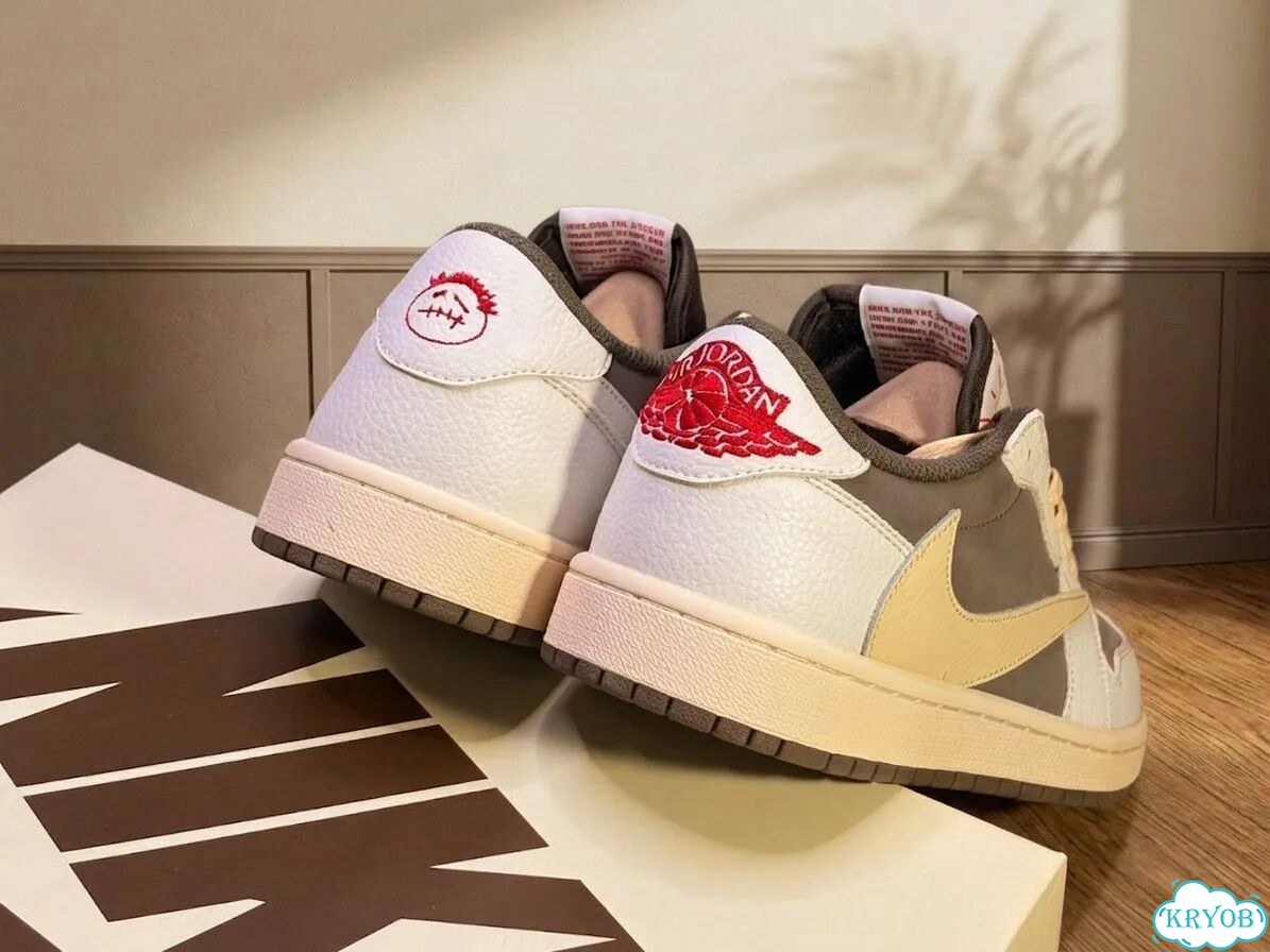 Travis Scott x Nike air jordan 1 low Reverse mocha фото 1