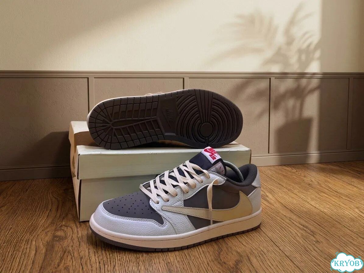 Travis Scott x Nike air jordan 1 low Reverse mocha фото 5