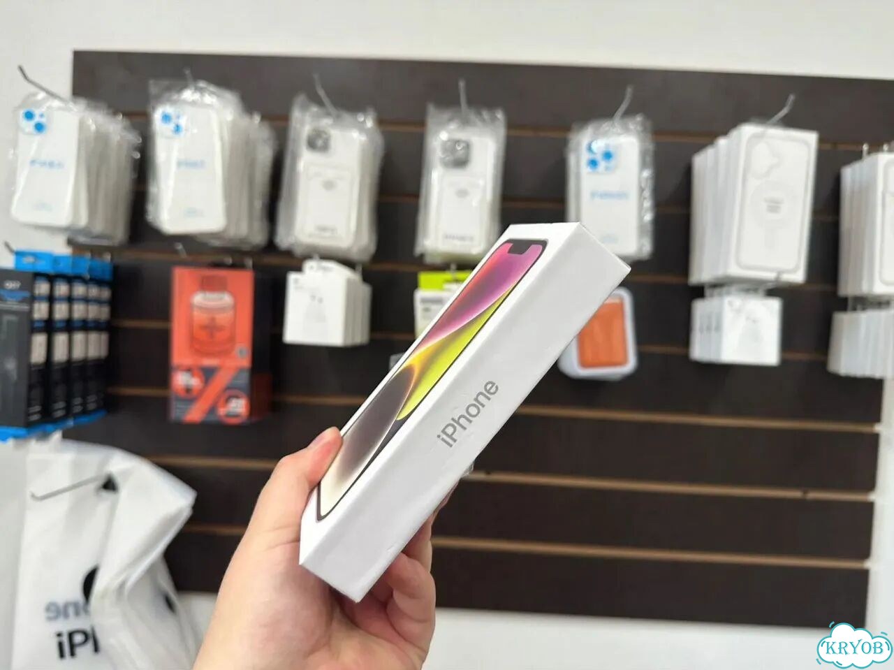 iPhone 14, 256 ГБ, 1 SIM фото 3