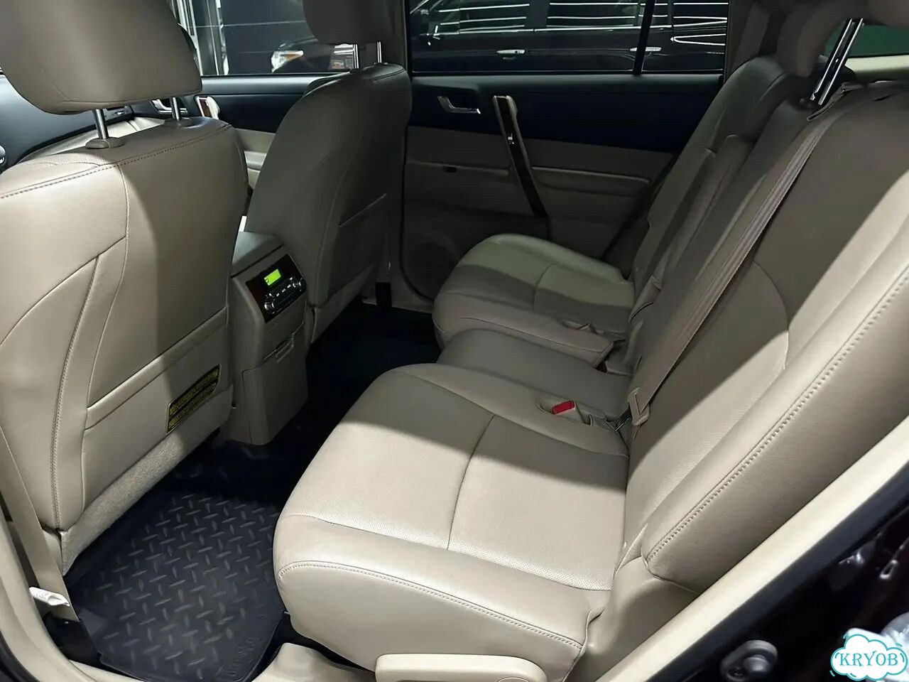 Toyota Highlander 3.5 AT, 2011, 12 201 км фото 19