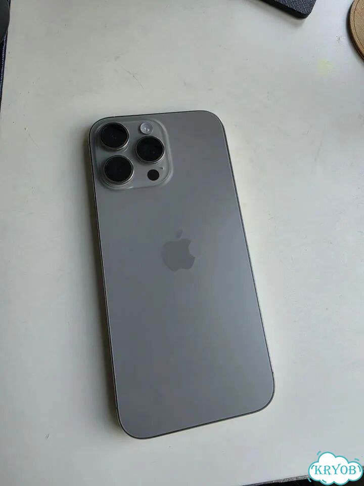 iPhone 16 Pro Max, 256 ГБ, SIM + eSIM фото 4