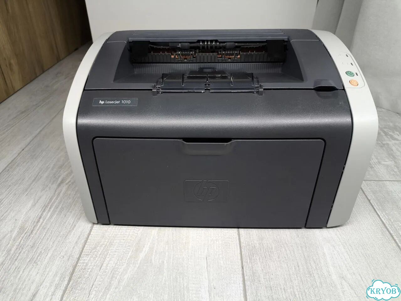 Легендарный принтер HP LaserJet 1010 Гарантия фото 1