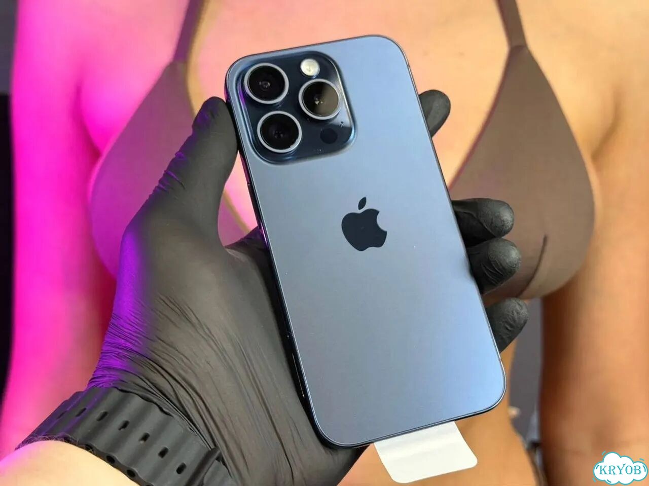iPhone 15 Pro, 512 ГБ, 1 SIM фото 2