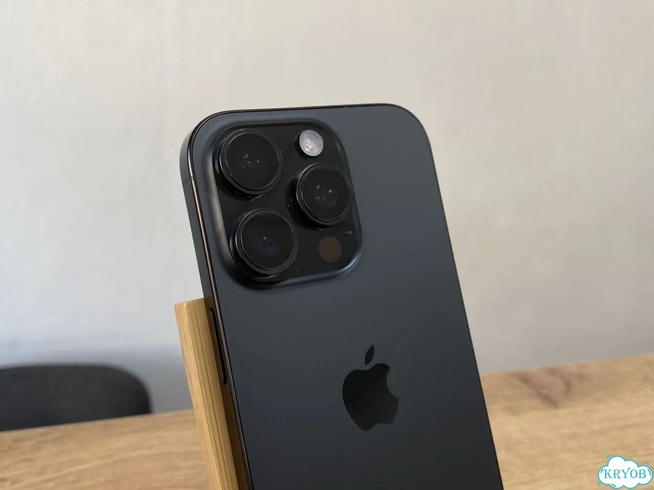 iPhone 16 Pro, 256 ГБ, SIM + eSIM фото 4