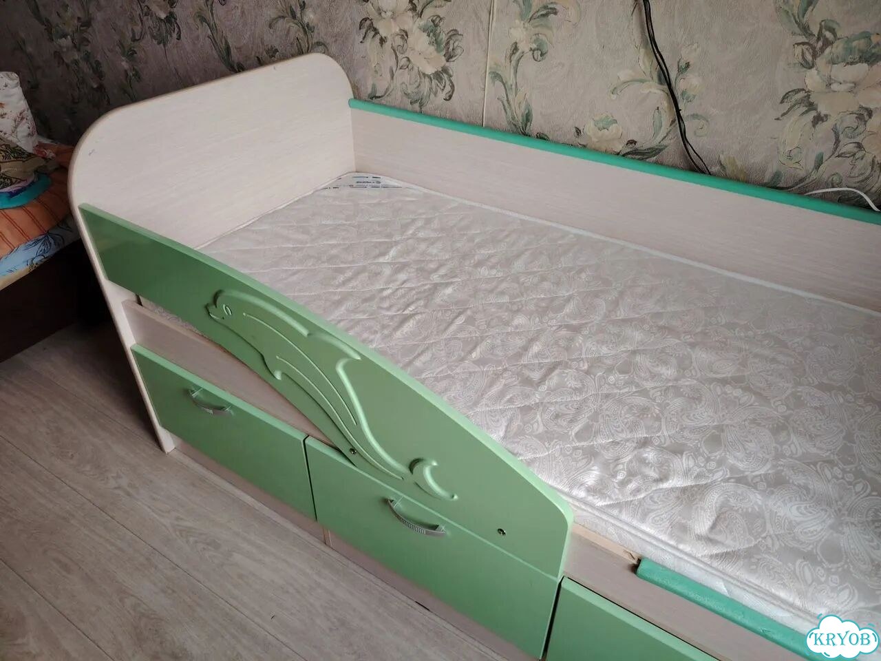 Продам детскую кровать фото 2