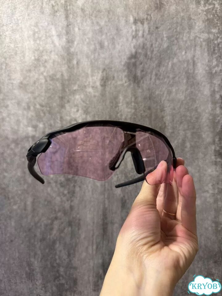 Новые очки солнцезащитные спортивные oakley radar фото 3