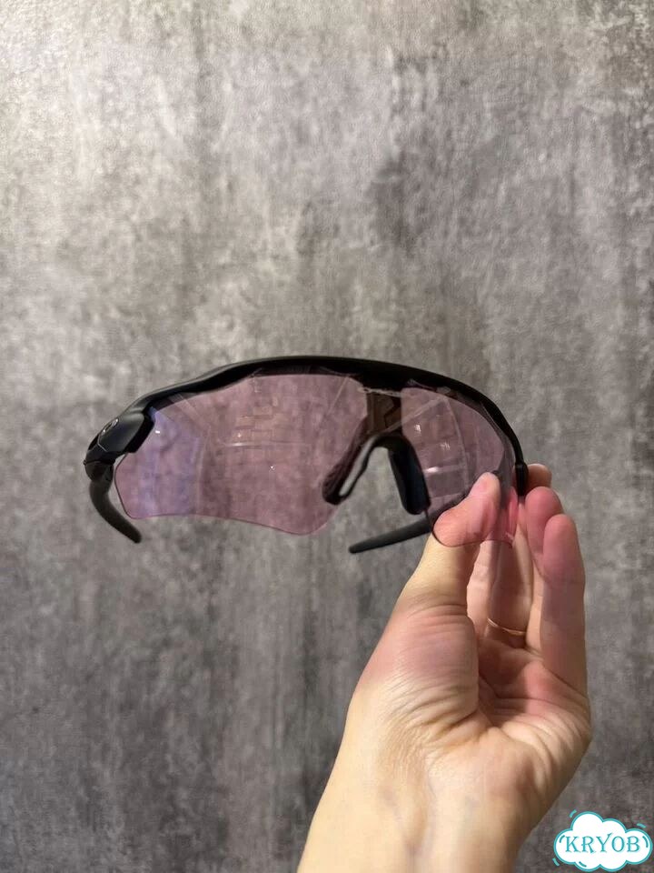 Новые очки солнцезащитные спортивные oakley radar фото 4