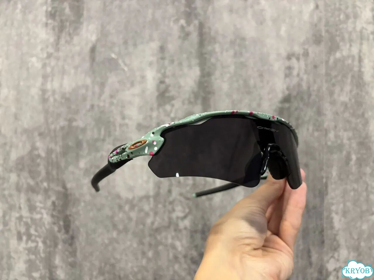 Солнцезащитные очки мужские oakley radar фото 3