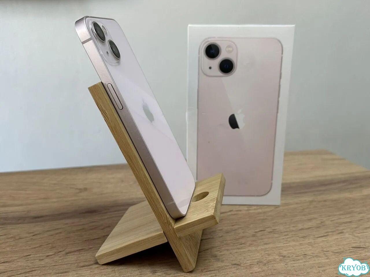 iPhone 13, 256 ГБ, SIM + eSIM фото 4