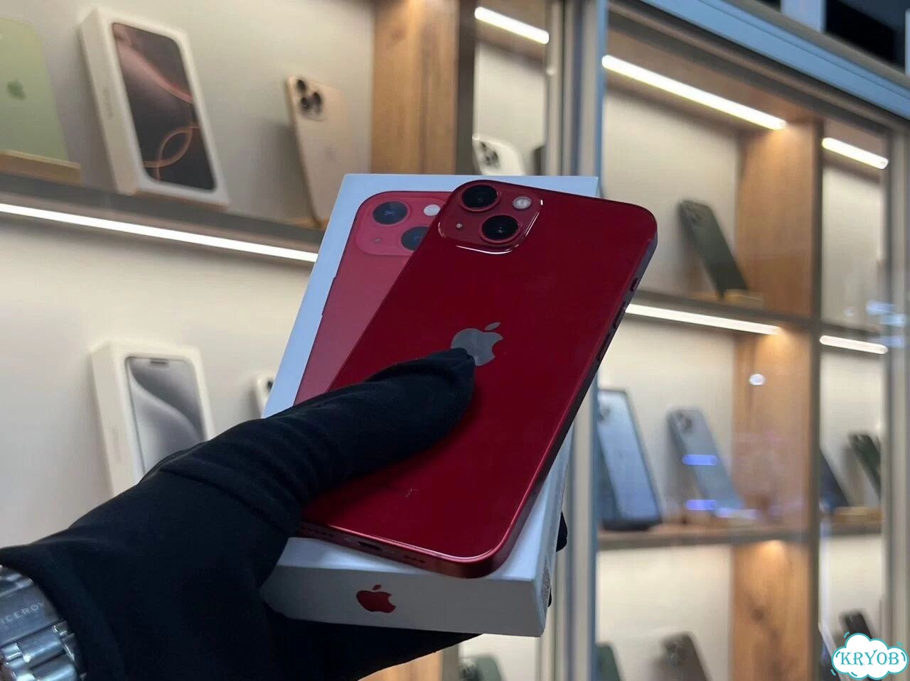 iPhone 13, 128 ГБ, SIM + eSIM фото 1