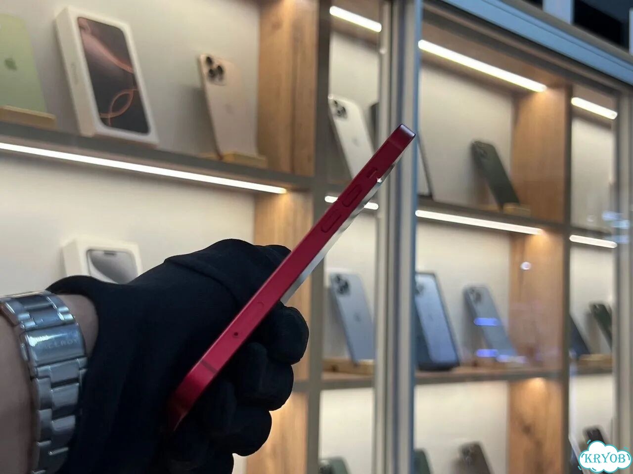 iPhone 13, 128 ГБ, SIM + eSIM фото 4
