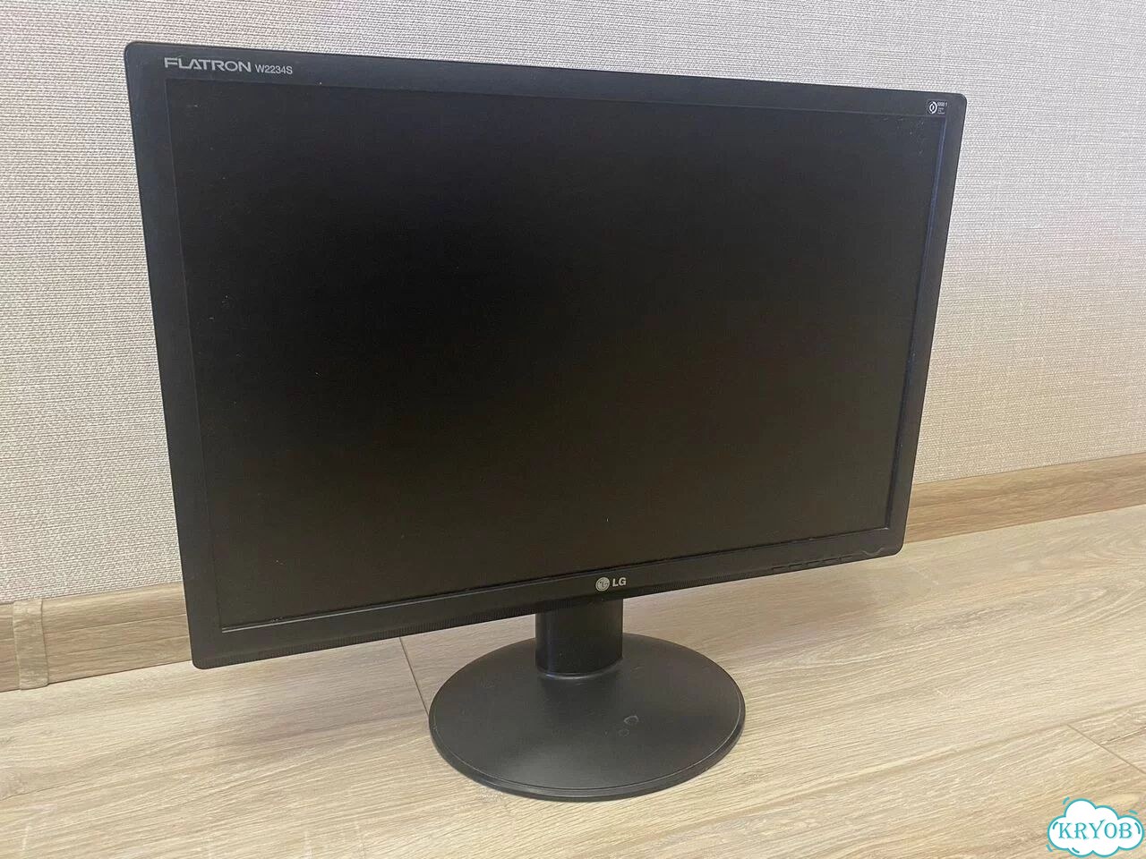 Монитор LG Flatron W2234S фото 1