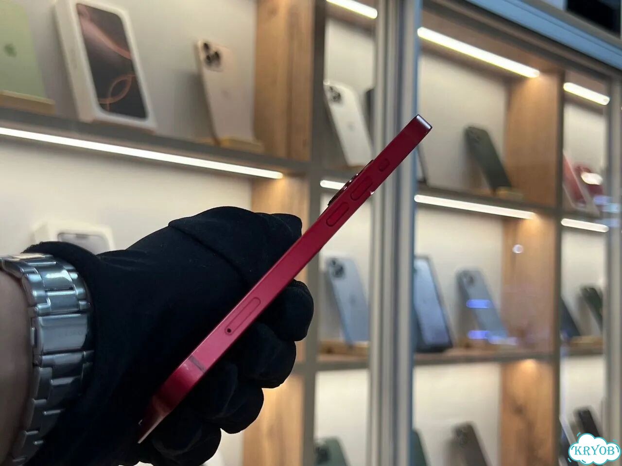 iPhone 13, 128 ГБ, SIM + eSIM фото 4