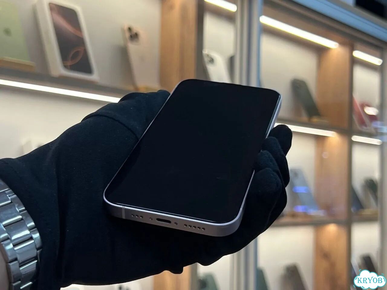 iPhone 13, 256 ГБ, SIM + eSIM фото 5