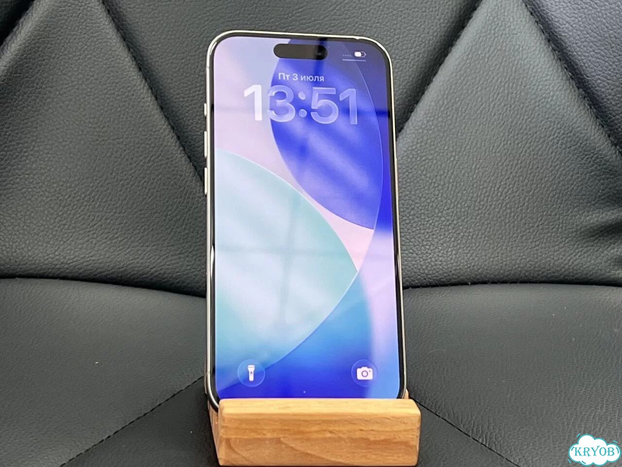 iPhone 15 Pro, 256 ГБ фото 2