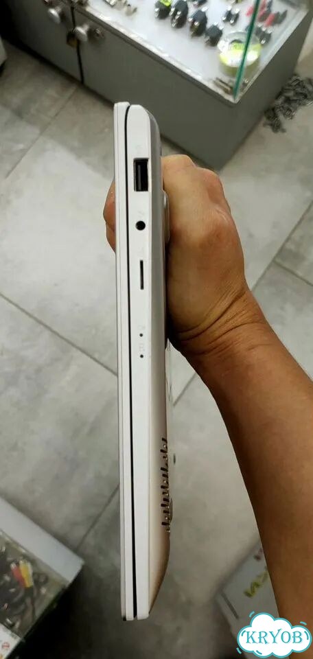 Ноутбук Asus vivobook S13 фото 4