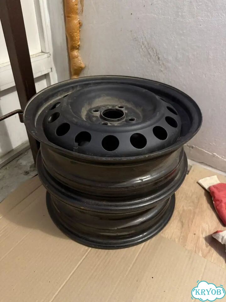 Штампованные диски Toyota 5.5×R15 4×100 фото 9