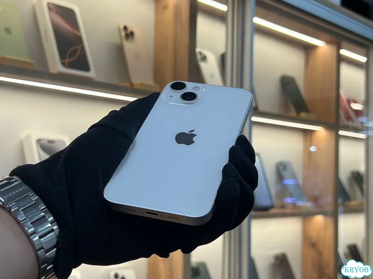 iPhone 13, 128 ГБ, SIM + eSIM фото 1