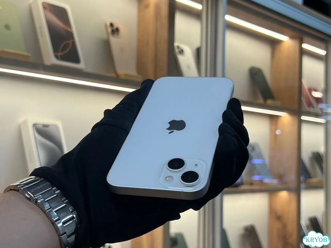 iPhone 13, 128 ГБ, SIM + eSIM фото 2