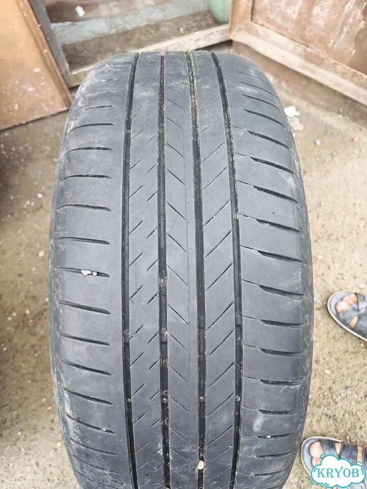 Bridgestone Alenza 001 235/55 R19 101 фото 7