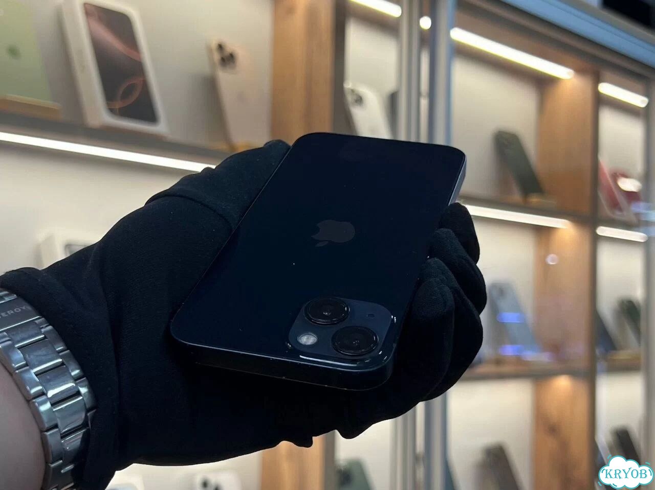 iPhone 13, 256 ГБ, SIM + eSIM фото 2