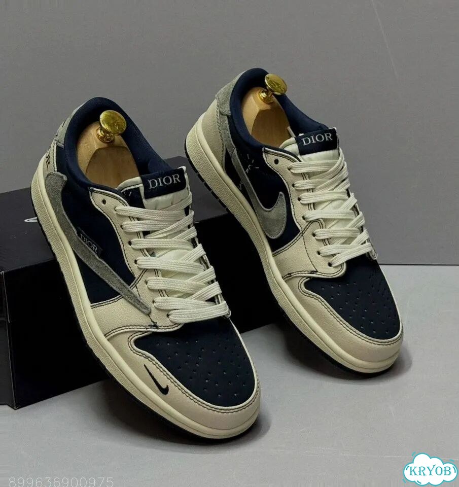 Кроссовки Nike Jordan Travis Scott Dior фото 1
