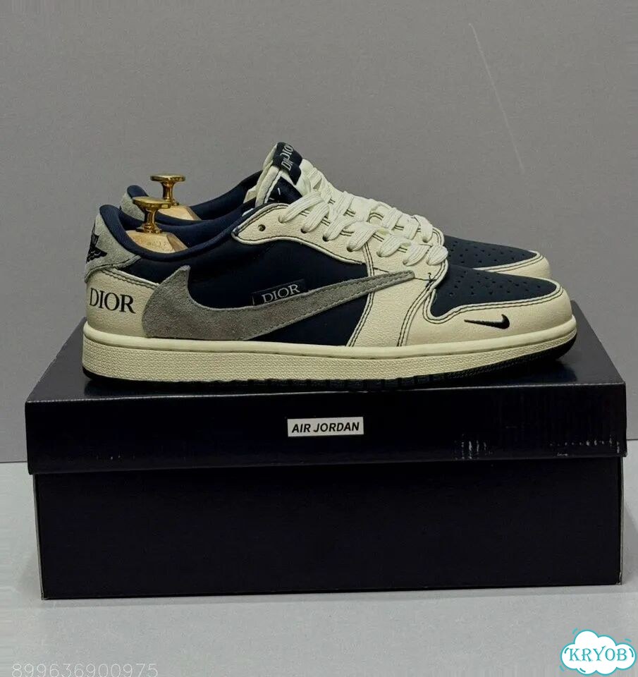 Кроссовки Nike Jordan Travis Scott Dior фото 3