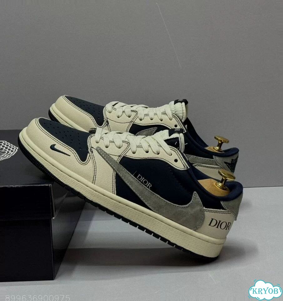 Кроссовки Nike Jordan Travis Scott Dior фото 5