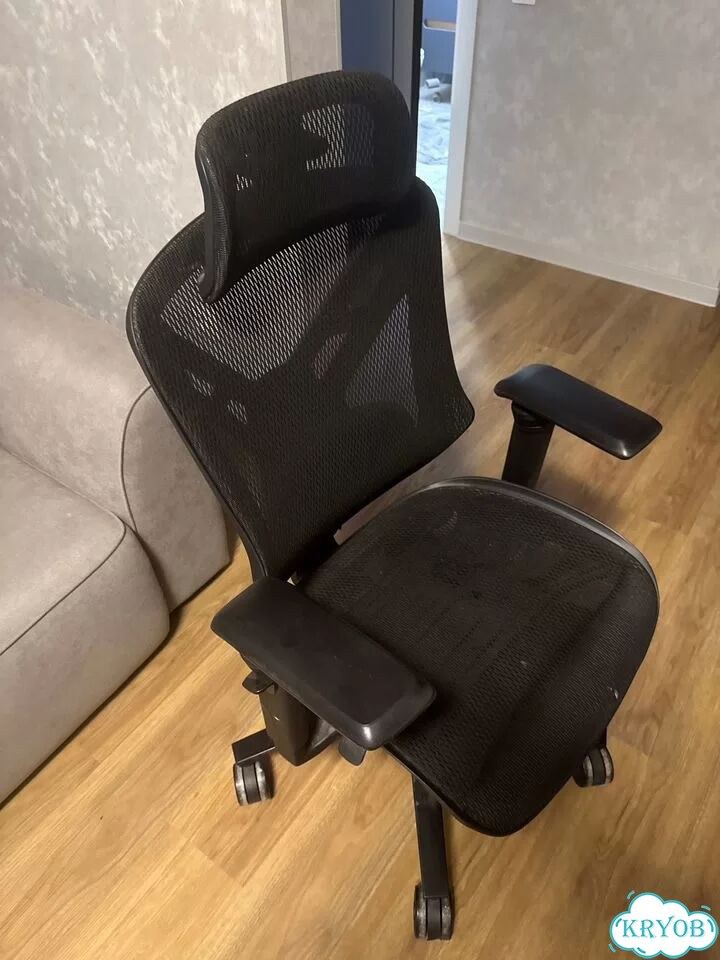 Игровое кресло cougar фото 1