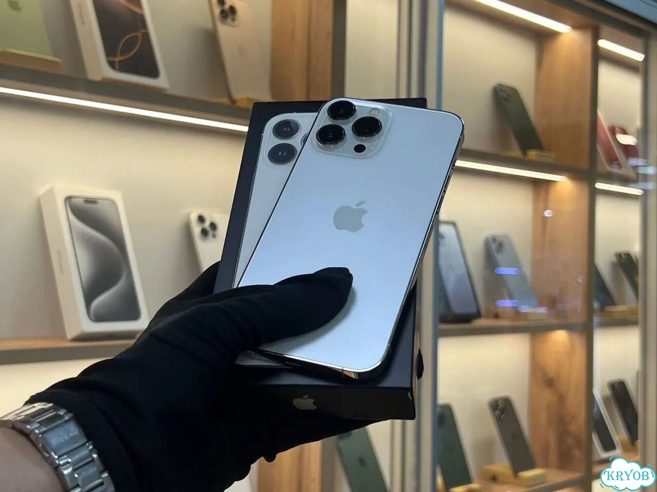 iPhone 13 Pro Max, 256 ГБ, SIM + eSIM фото 1