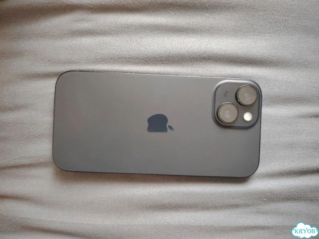 iPhone 15, 256 ГБ, SIM + eSIM фото 2