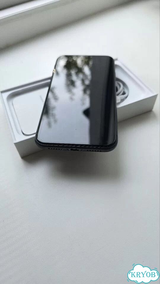 iPhone 11, 64 ГБ, SIM + eSIM фото 1