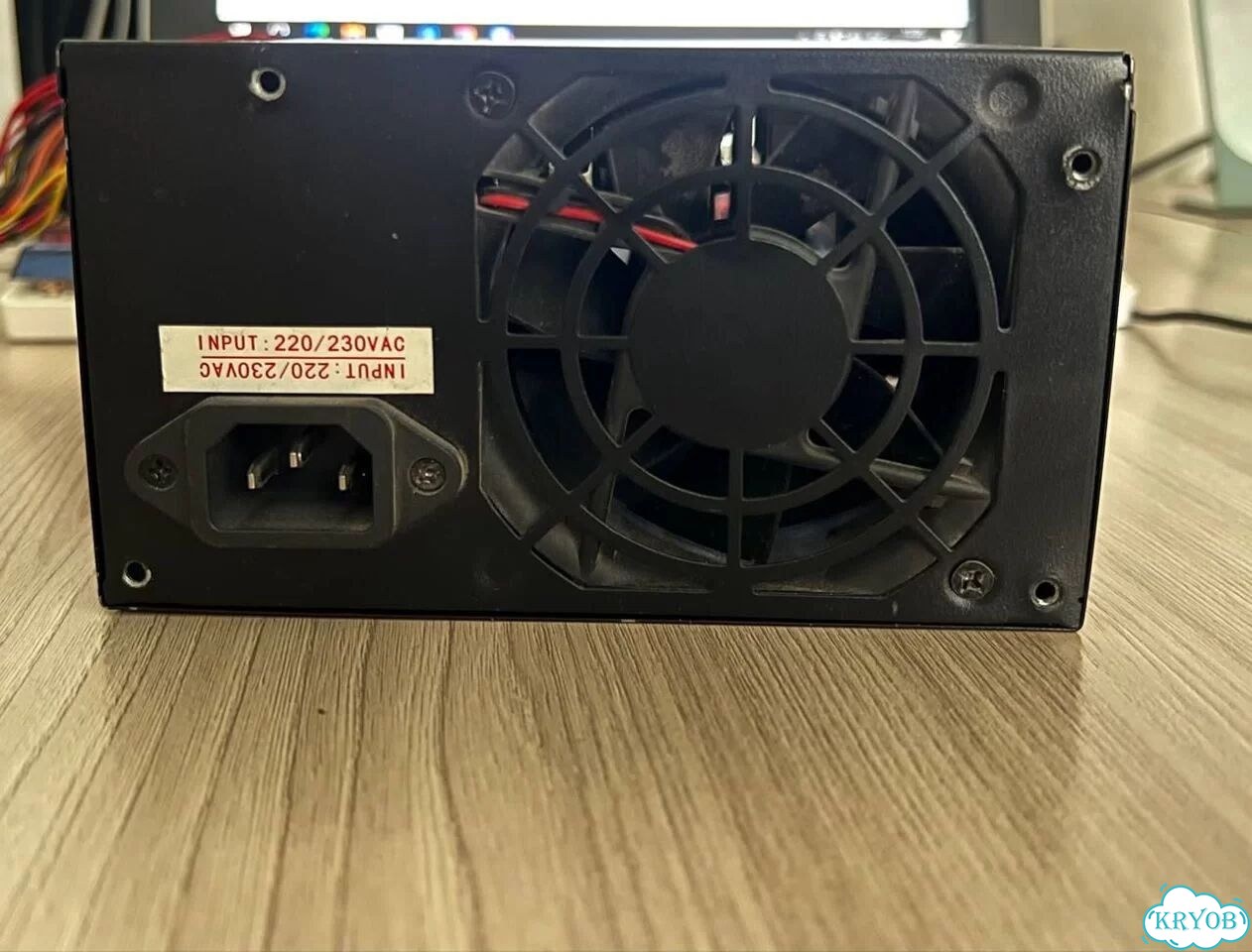 Блок питания Ginzzu 400w фото 2