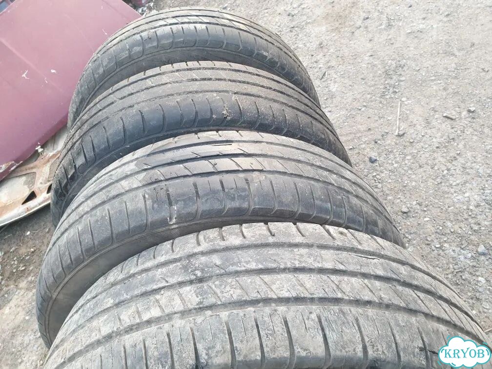 Viatti Strada Asimmetrico 185/70 R14 фото 1