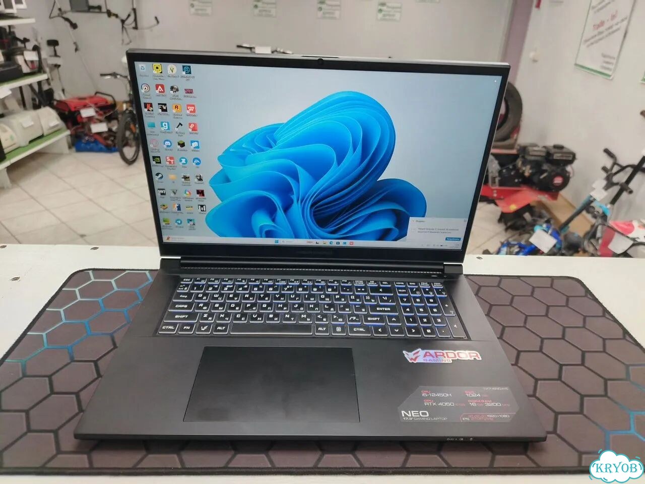 Игровой ноутбук Ardor Gaming Laptor Neo 17.3 фото 2