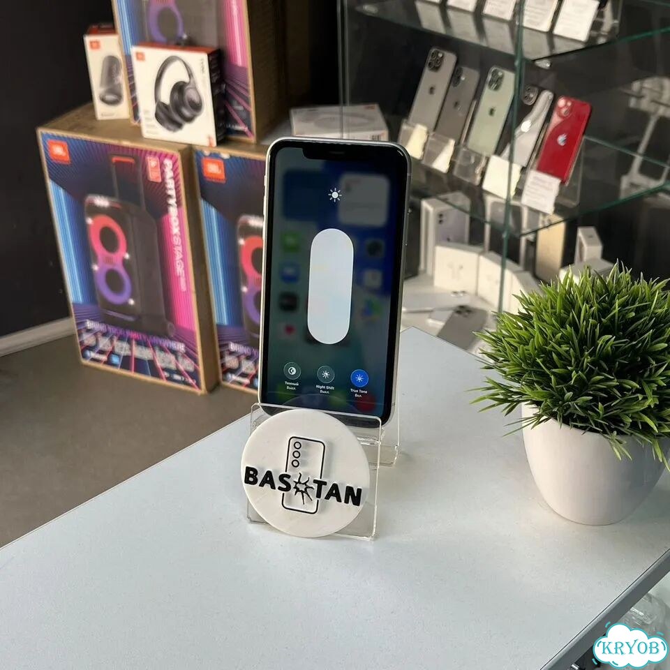 iPhone 11, 128 ГБ, SIM + eSIM фото 3