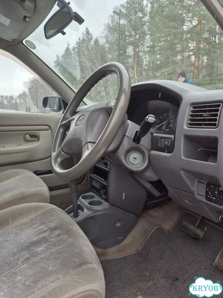 Mazda Demio 1.3 AT, 1999, 169 096 км фото 5