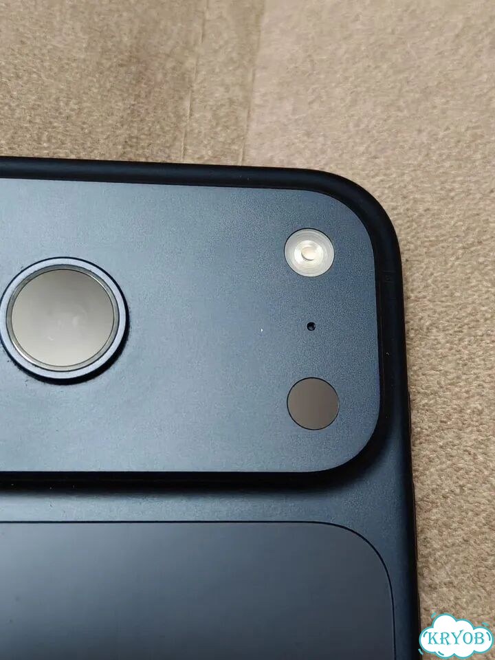 iPhone 17 Pro Max, 256 ГБ, eSIM фото 3