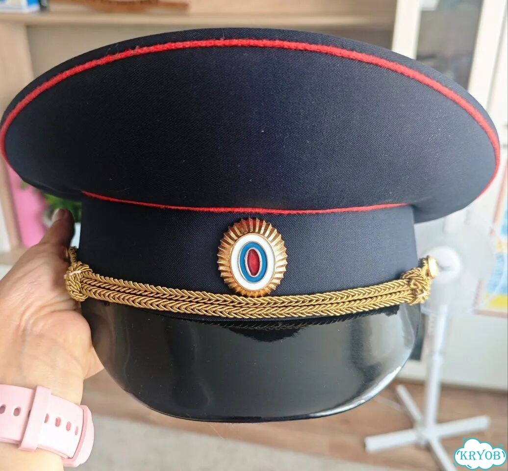 Фуражка с кокардой фото 1