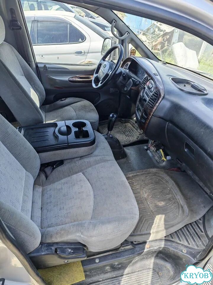 Hyundai Starex 2.5 AT, 2004, 100 000 км фото 2