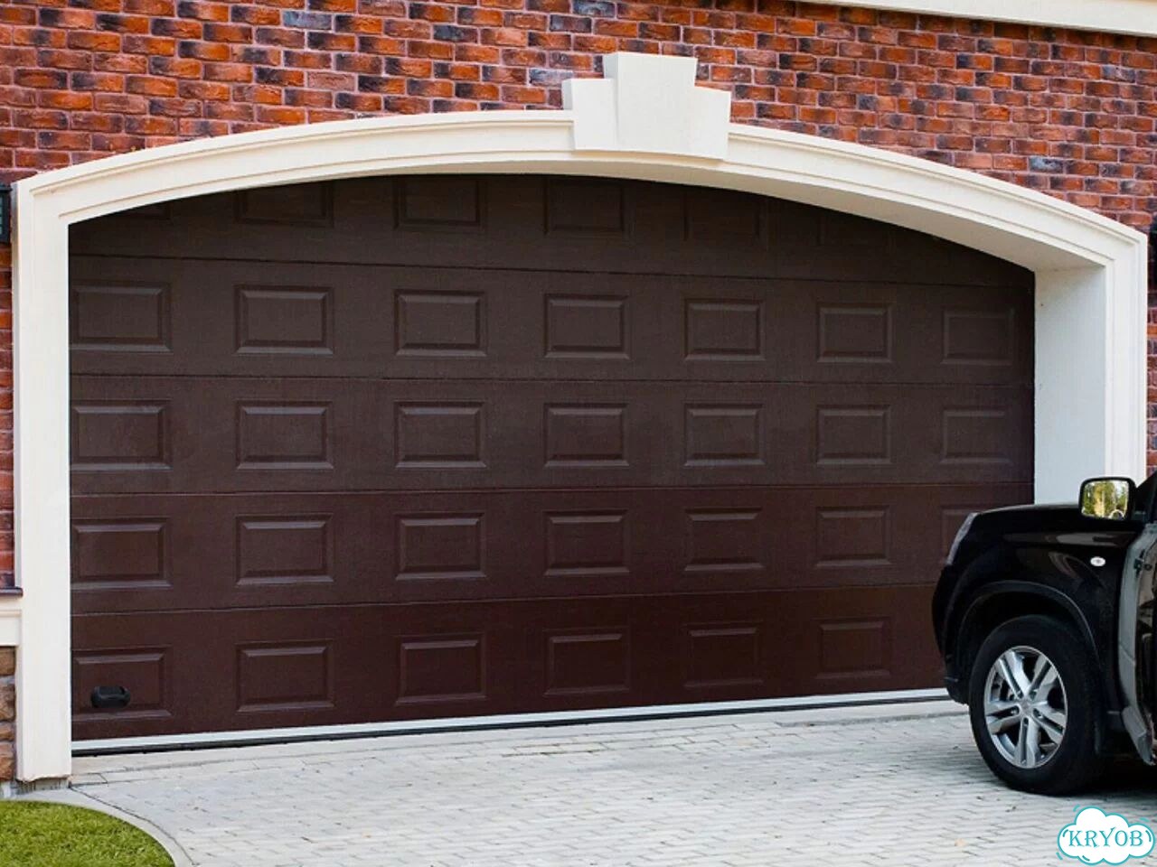 Гаражные секционные ворота DoorHan от завода фото 10