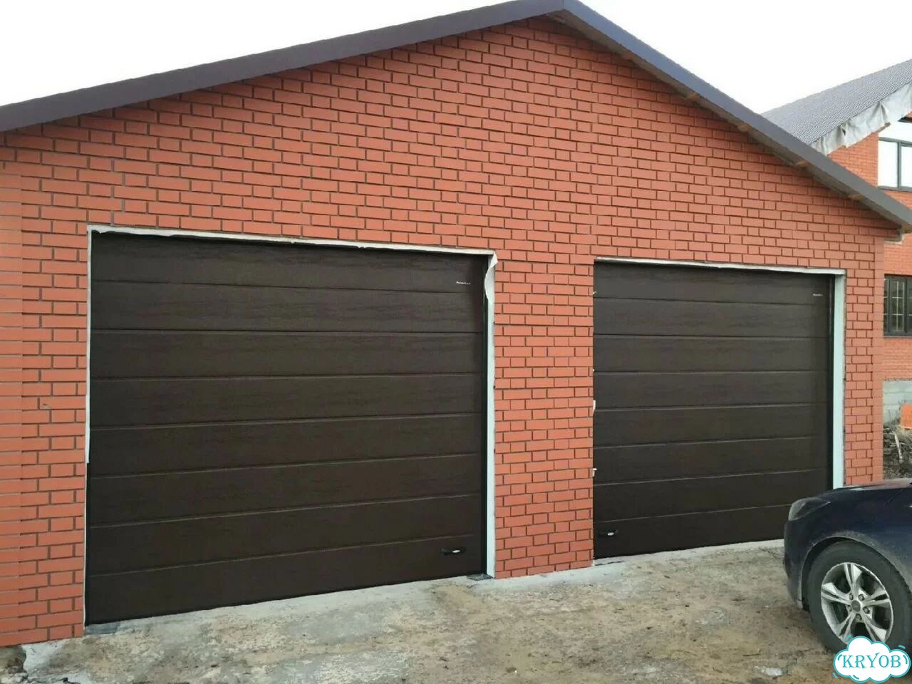 Гаражные секционные ворота DoorHan от завода фото 8