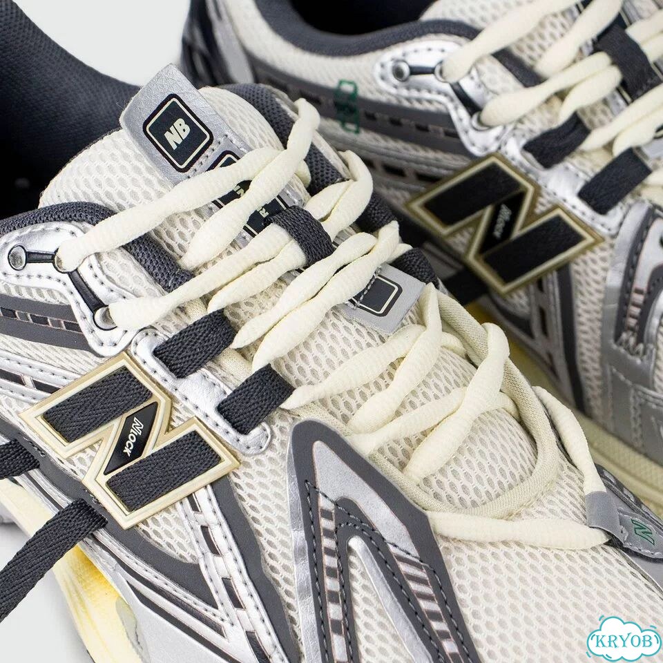 Кроссовки New Balance 1906A Silver Gold Metallic фото 6
