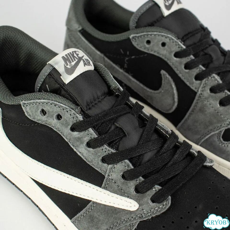 Кроссовки Air Jordan 1 Low x Travis Scott Dark Grey фото 5