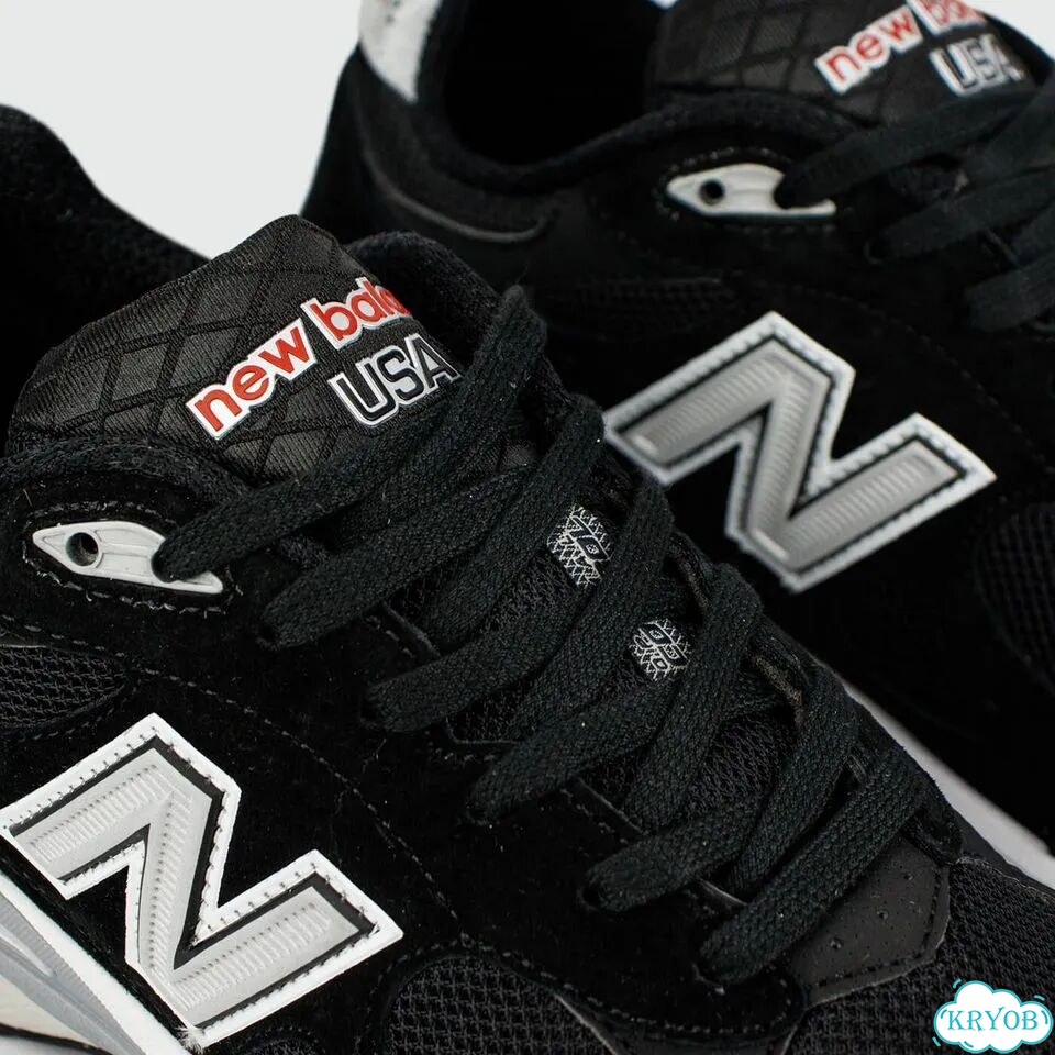 Кроссовки New Balance 990 v3 Black / White фото 5