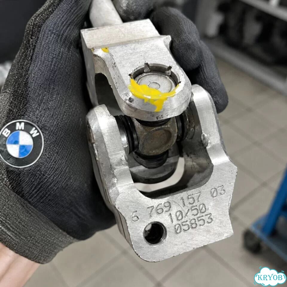 Карданчик рулевой бмв E81/ X1 E84 из Европы фото 6