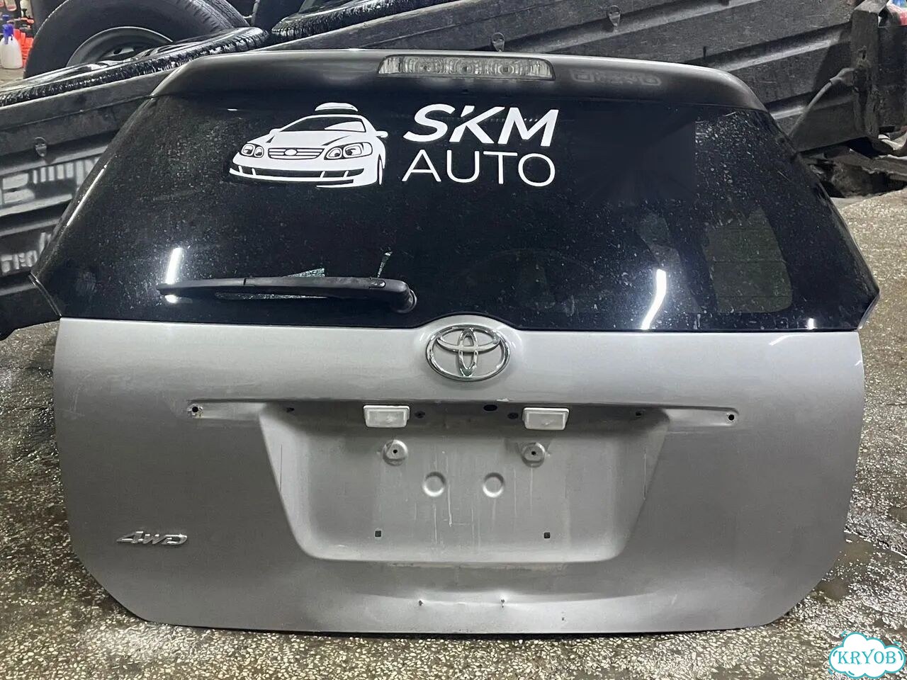 Крышка багажника toyota wish NZE14 фото 1