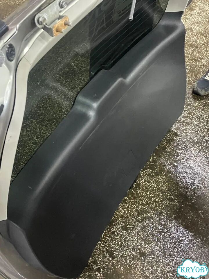 Крышка багажника toyota wish NZE14 фото 6